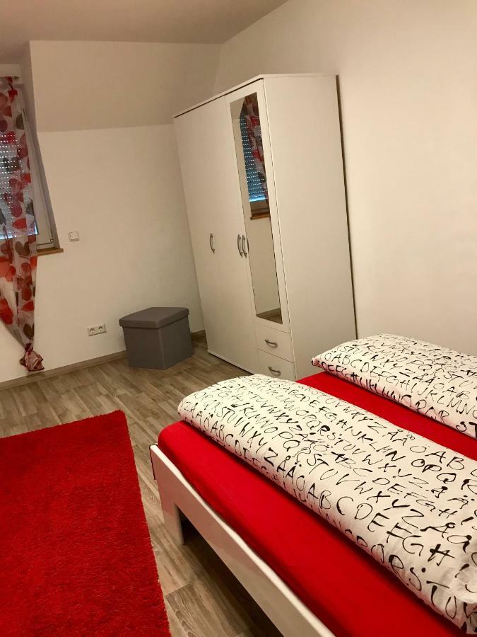 Top Ferienwohnung 125 M² In Salem Salem  Luaran gambar